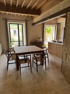 Table à manger 8 pers.